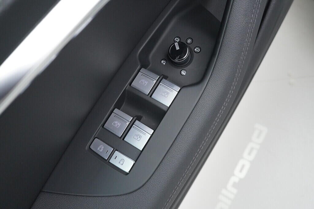 O519V00485_20.webp_A6 ALLROAD QUATTRO ALLROAD 55 TFSI 3.0 TFSI 250 kW automat, DPH