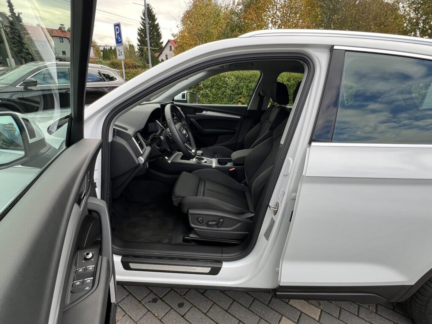 O519V00486_14.webp_Q5  2.0 TDI 150 kW automat, DPH