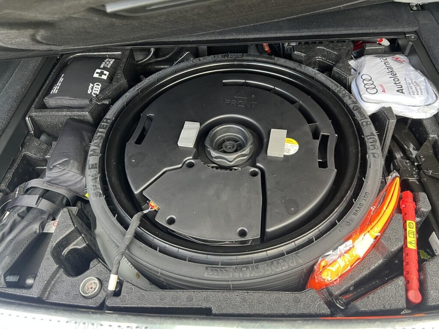 O519V00486_17.webp_Q5  2.0 TDI 150 kW automat, DPH