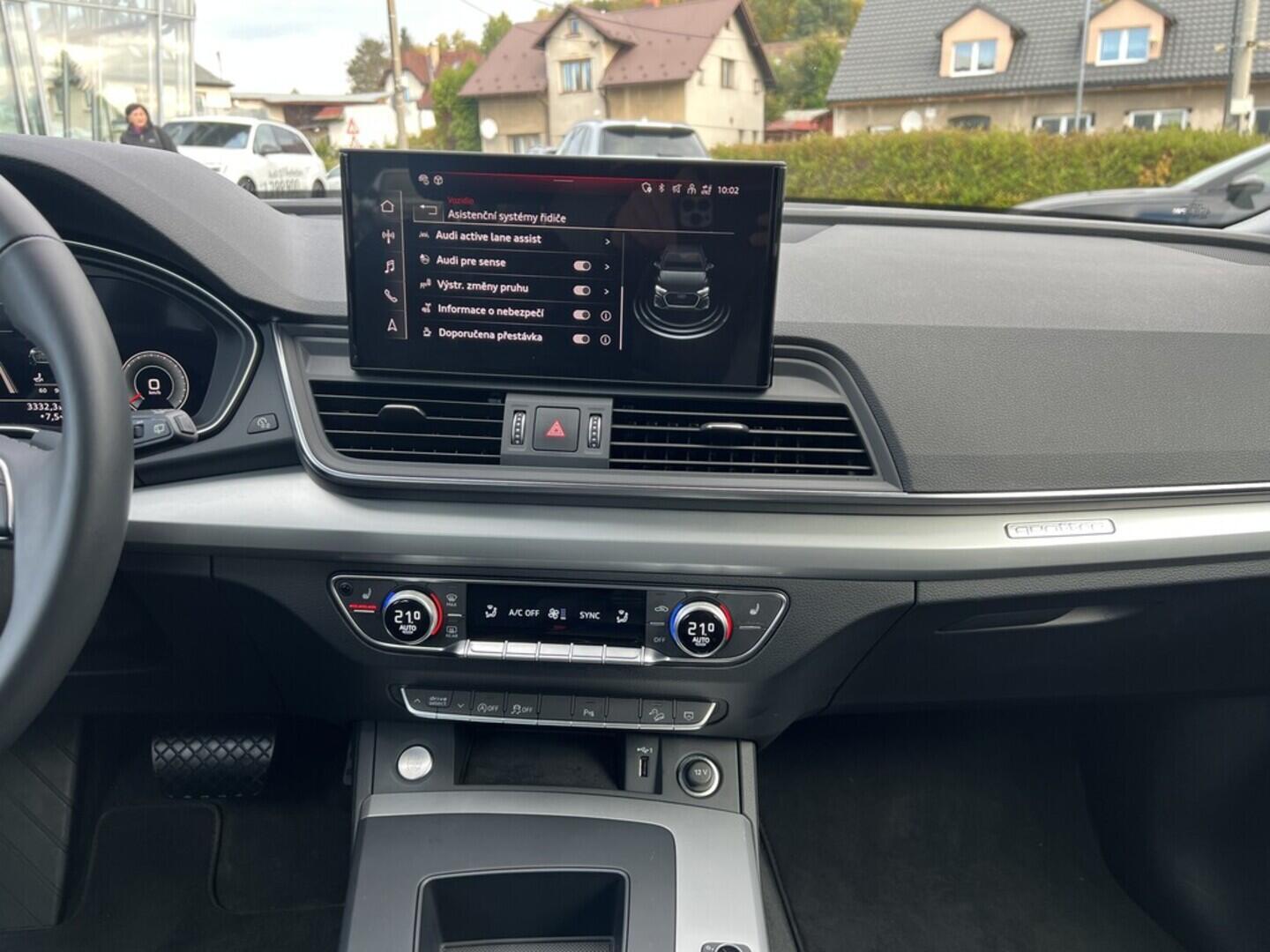 O519V00486_22.webp_Q5  2.0 TDI 150 kW automat, DPH