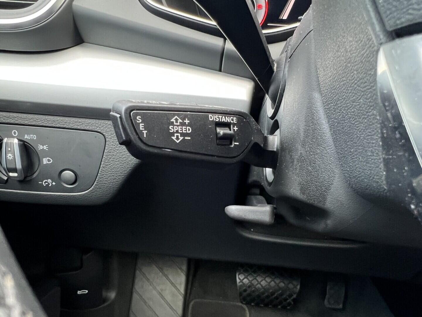 O519V00486_23.webp_Q5  2.0 TDI 150 kW automat, DPH