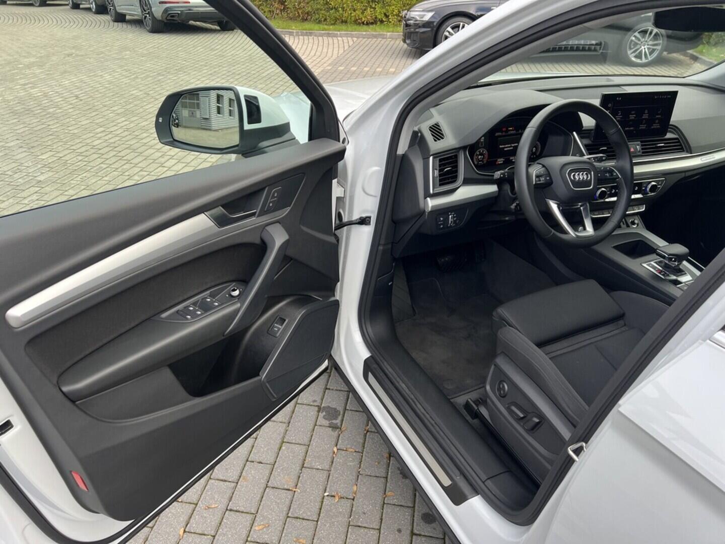 O519V00486_24.webp_Q5  2.0 TDI 150 kW automat, DPH