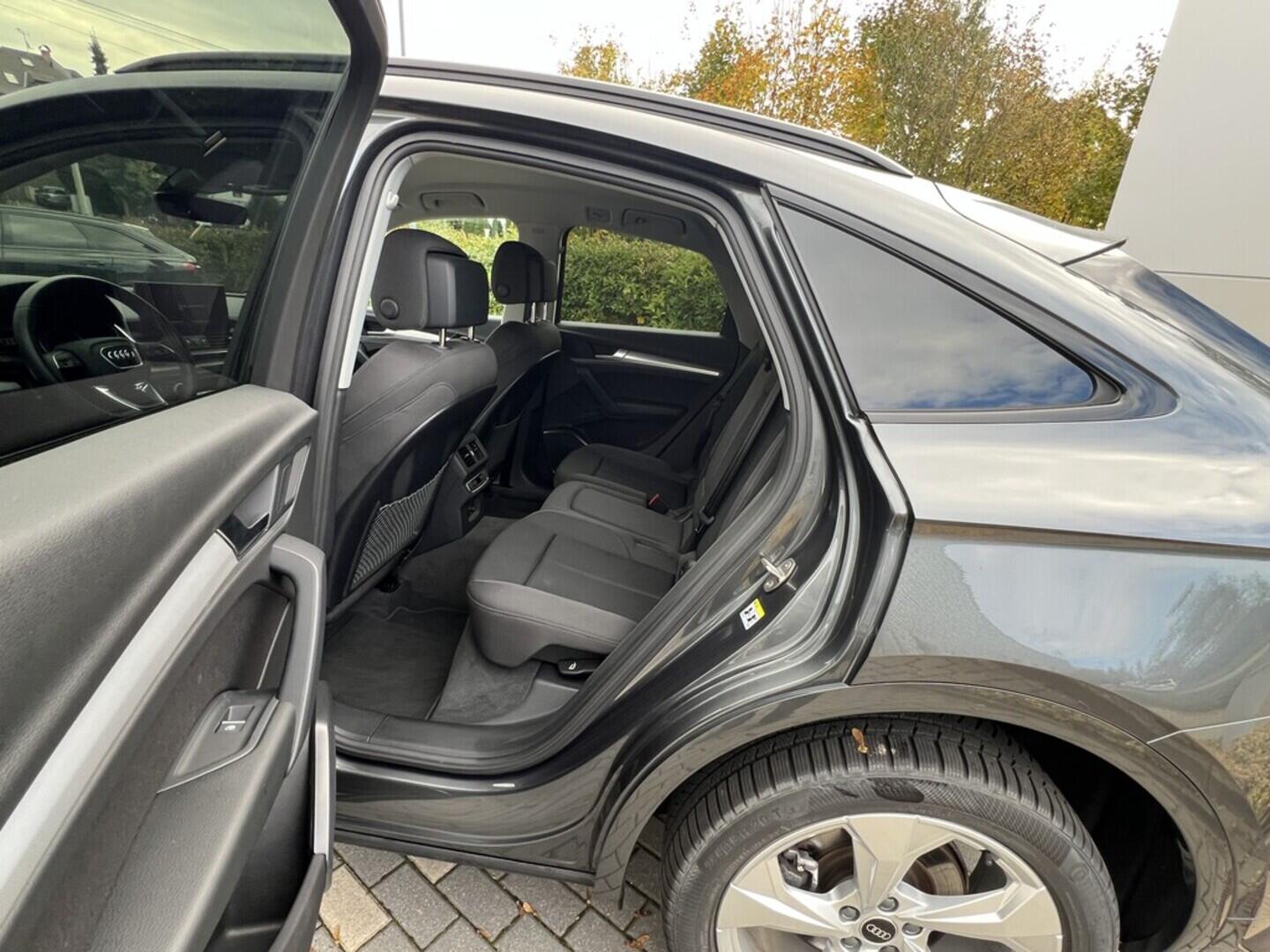 O519V00487_15.webp_Q5 S-line 2.0 TDI 150 kW automat, DPH