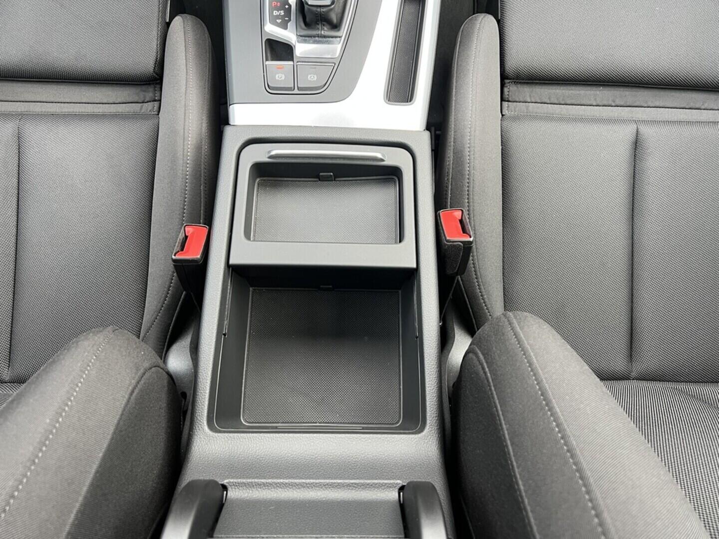 O519V00487_21.webp_Q5 S-line 2.0 TDI 150 kW automat, DPH