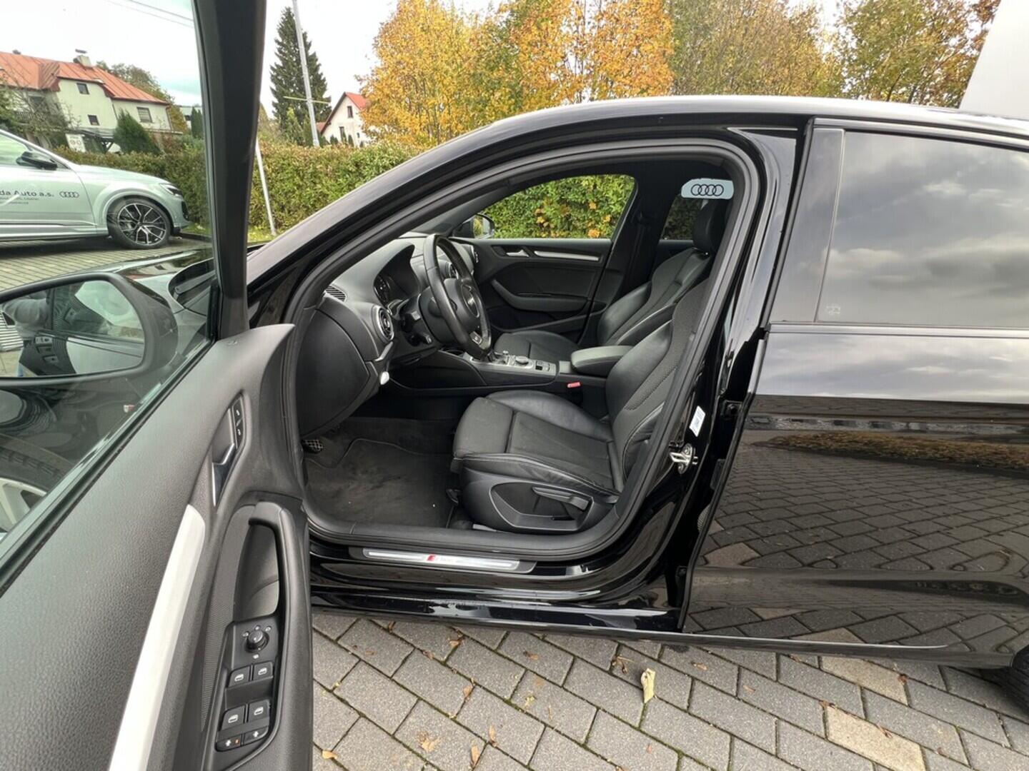 O519V00489_14.webp_A3 S-line 1.6 TDI 81 kW manuál