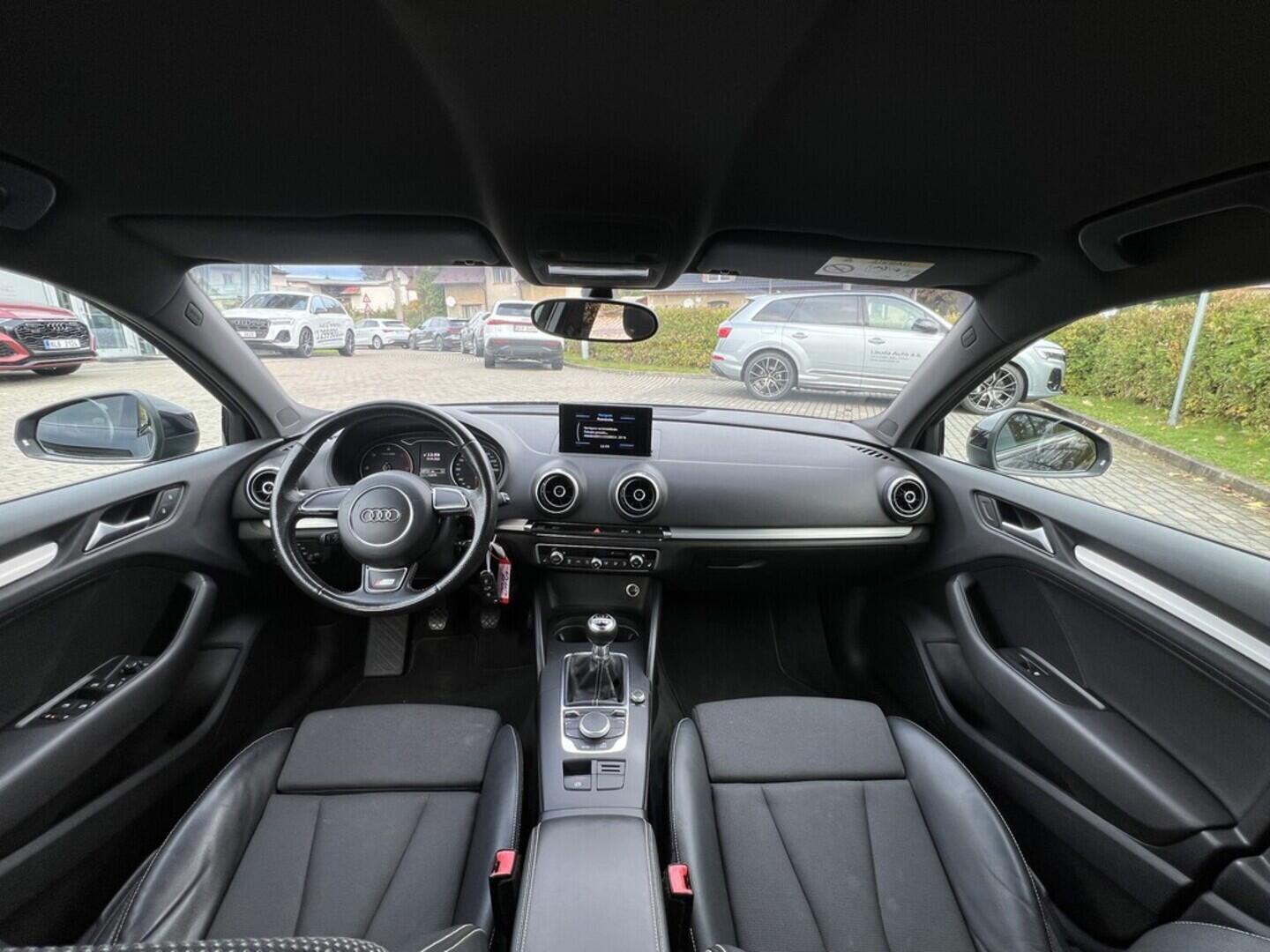 O519V00489_17.webp_A3 S-line 1.6 TDI 81 kW manuál