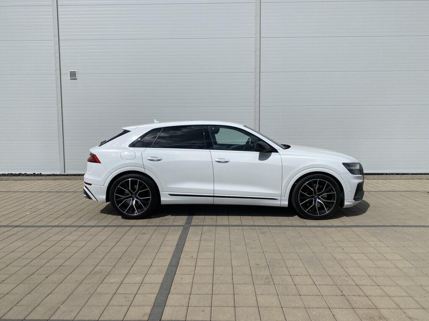 O619K01089_13.webp_SQ8  4.0 TDI 320 kW automat, DPH