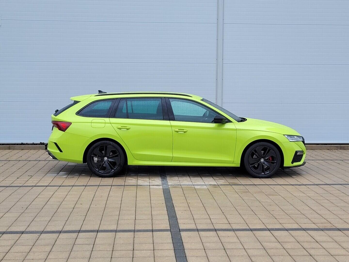 O619K01094_13.webp_OCTAVIA RS 2.0 TDI 147 kW automat, DPH