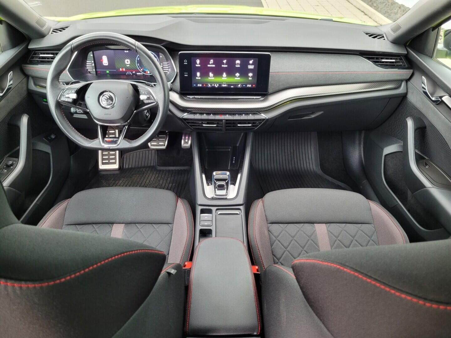 O619K01094_18.webp_OCTAVIA RS 2.0 TDI 147 kW automat, DPH