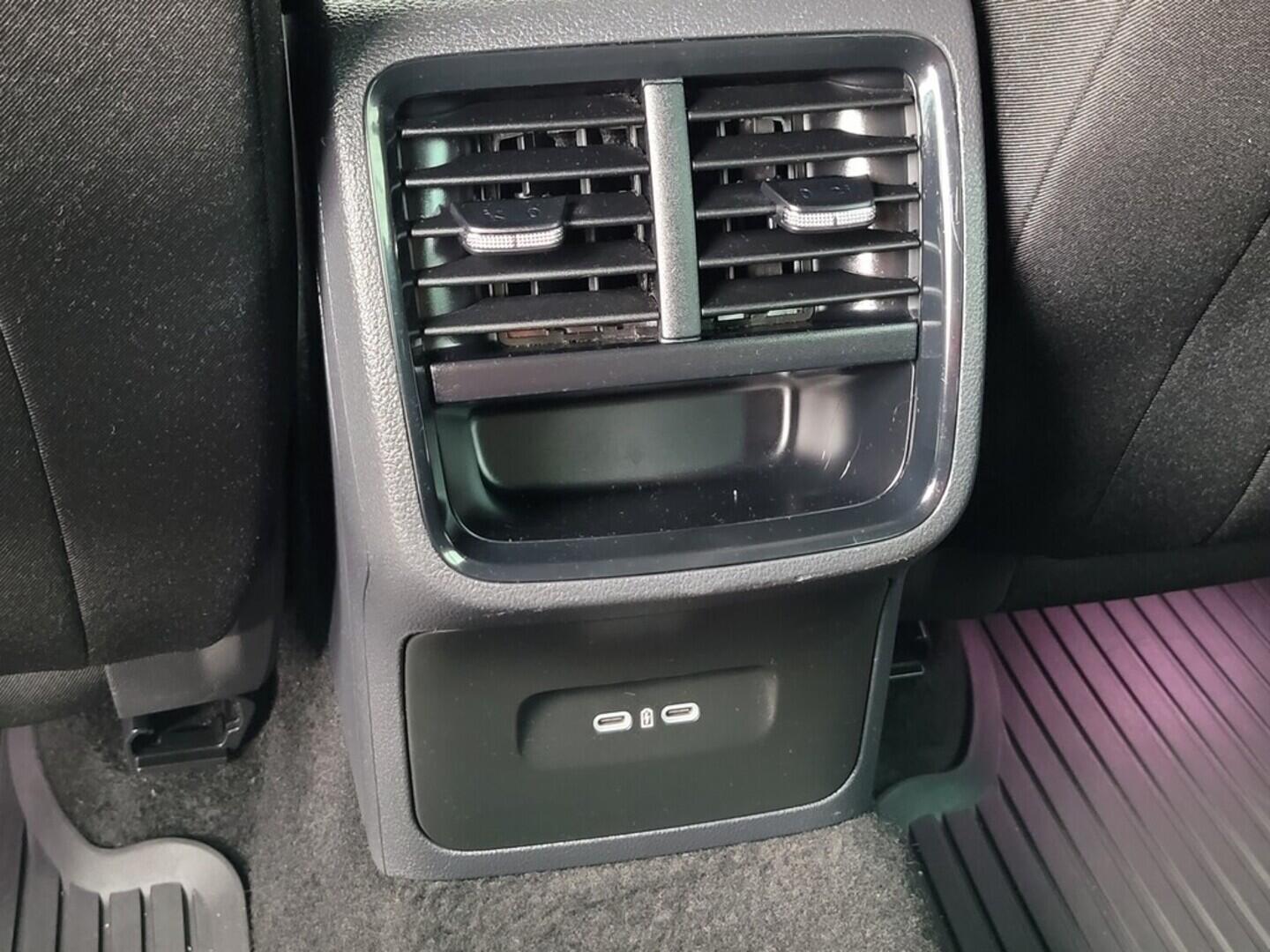 O619K01094_26.webp_OCTAVIA RS 2.0 TDI 147 kW automat, DPH
