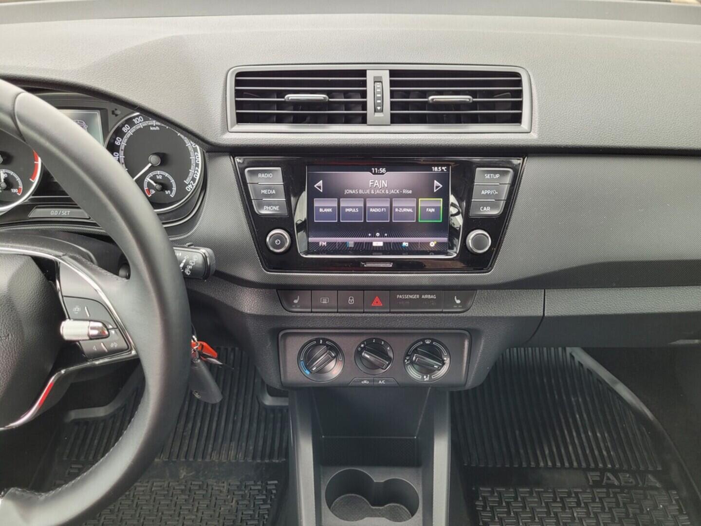 O619K01095_22.webp_FABIA Ambition 1.0 TSI 70 kW manuál