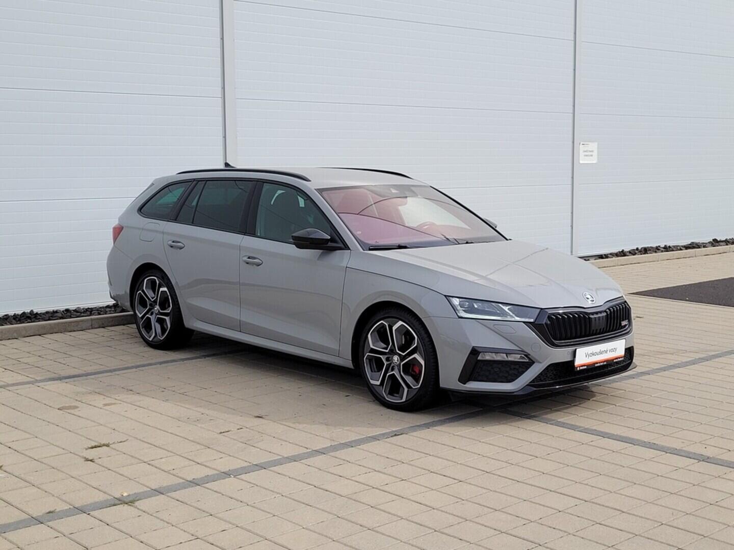 O619K01096_12.webp_OCTAVIA RS 2.0 TDI 147 kW automat, DPH