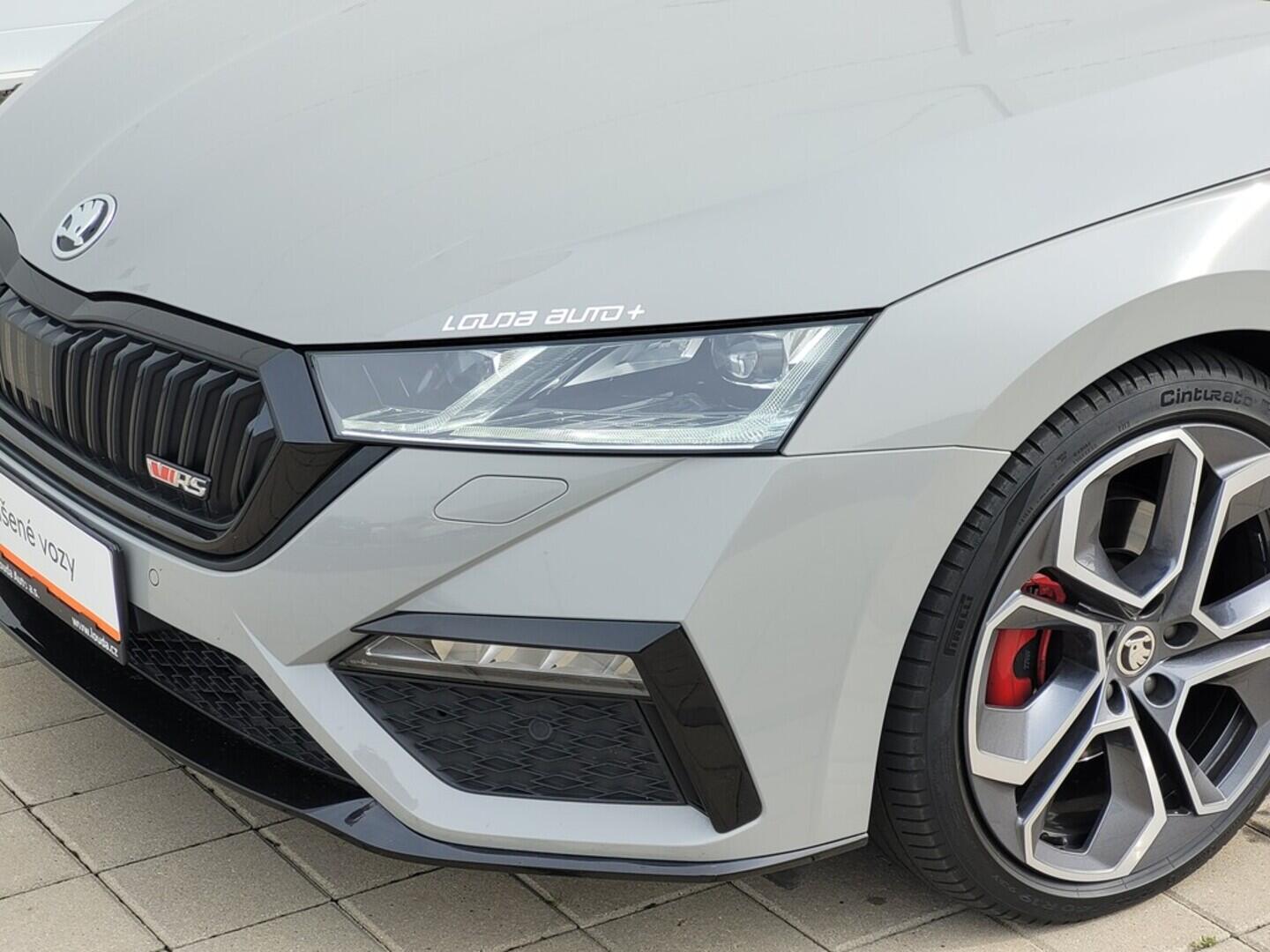 O619K01096_34.webp_OCTAVIA RS 2.0 TDI 147 kW automat, DPH