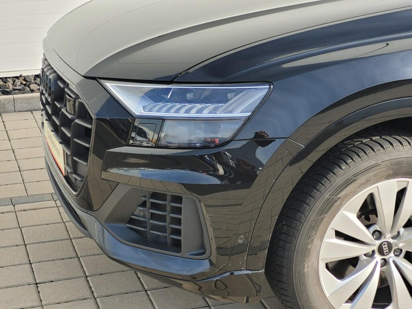 O619K01101_33.webp_Q8  3.0 TFSI 250 kW automat, DPH