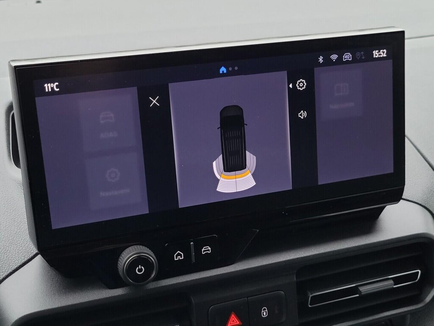 O619K01102_26.webp_PROACE CITY CrewCab 1.5 D-4D 96 kW automat, DPH