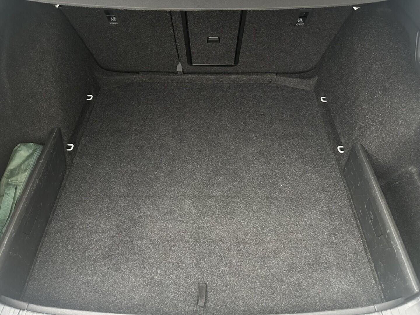 O619K01103_31.webp_OCTAVIA Ambition 2.0 TDI 85 kW manuál, DPH