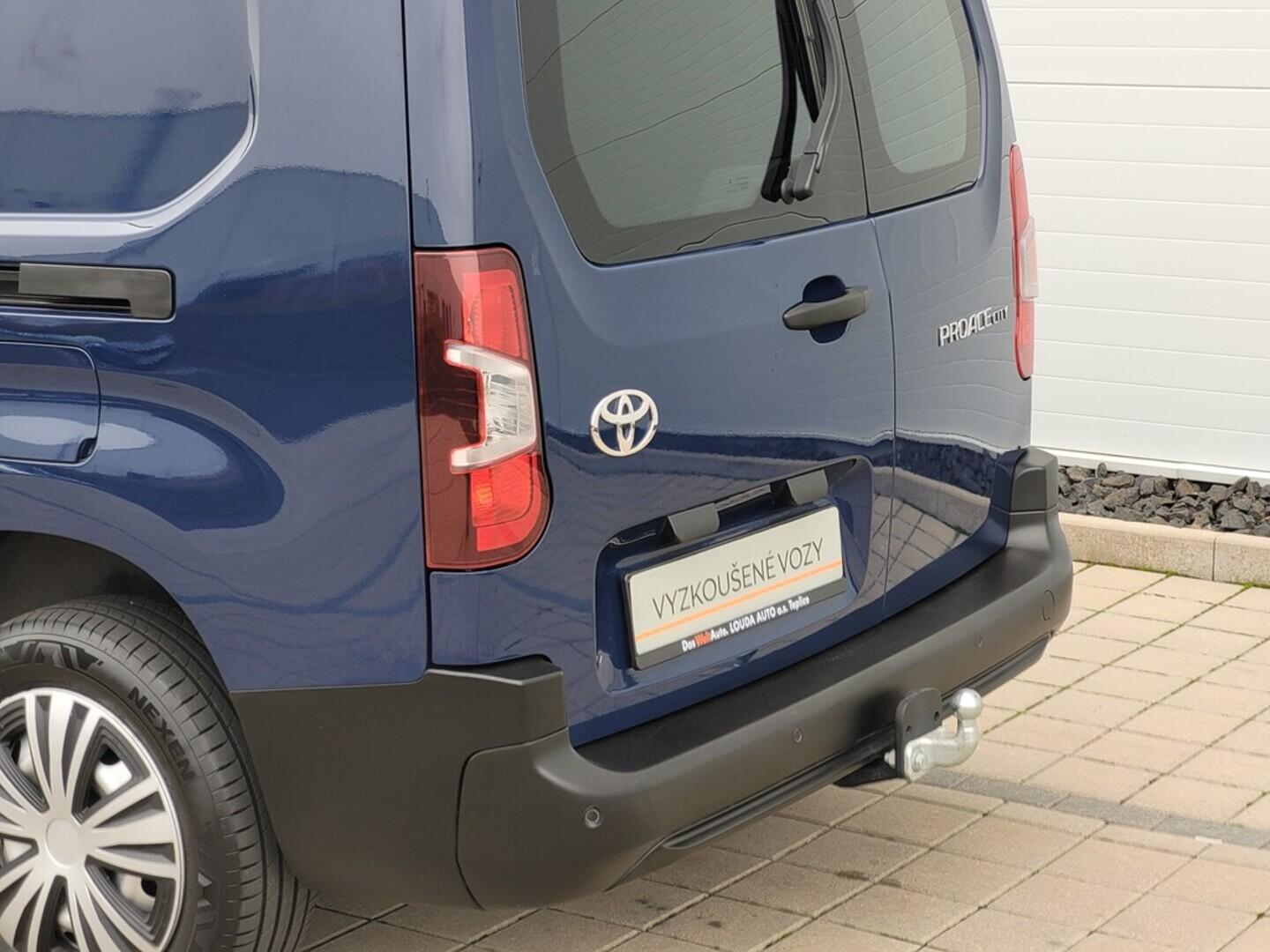 O619K01104_27.webp_PROACE CITY  1.5  96 kW automat, DPH