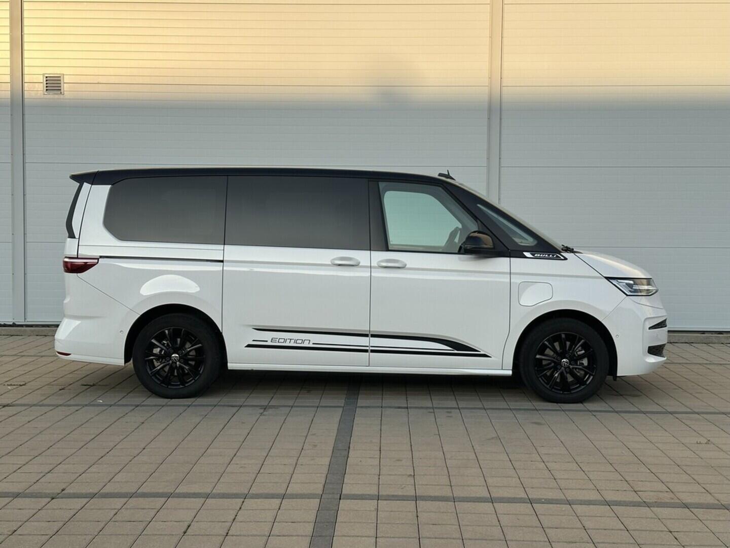 O619K01105_13.webp_MULTIVAN LONG LIFE 1,5 TSI PHEV 4M 1.5 TSI 130 kW automat, DPH