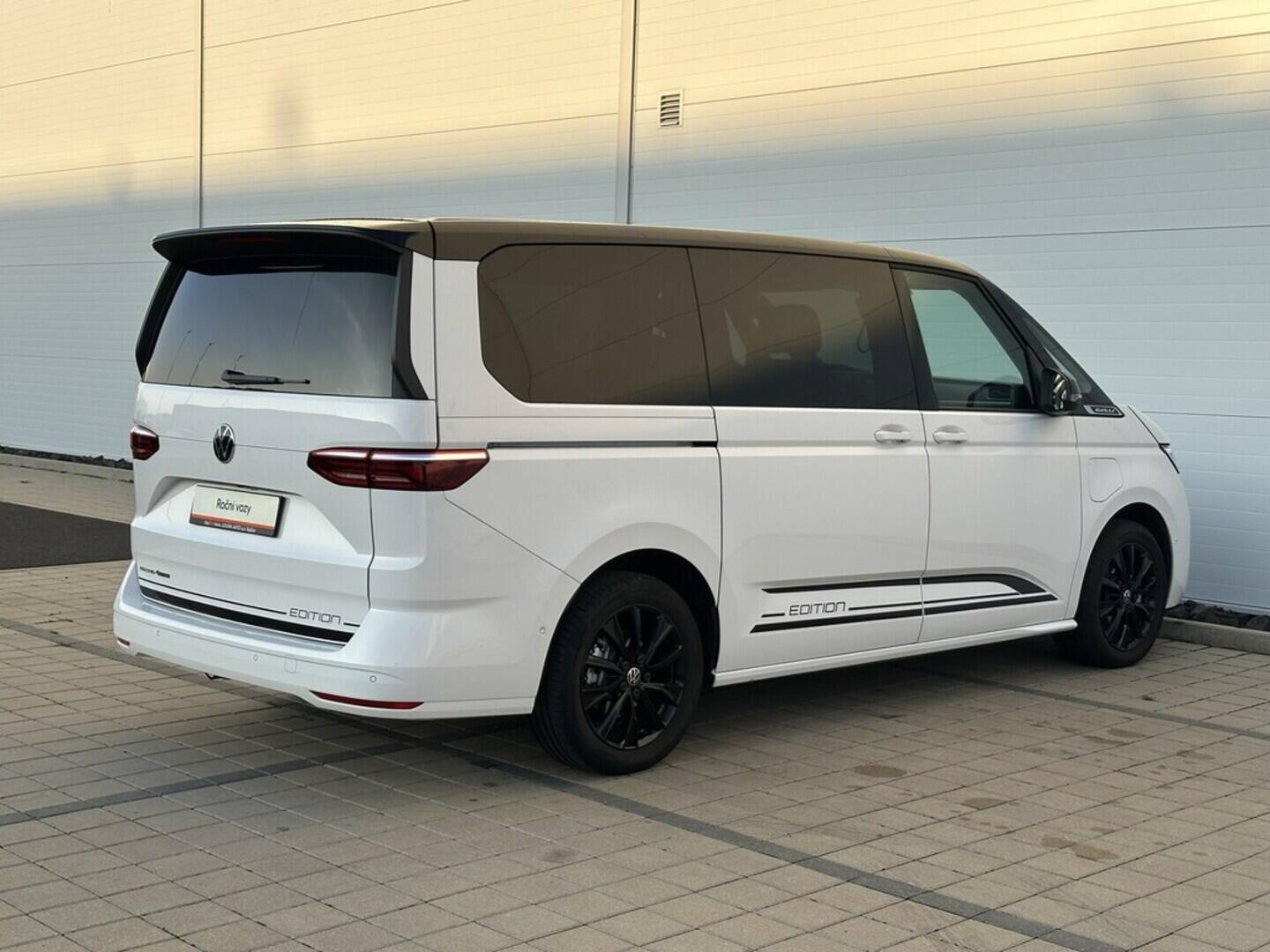 O619K01105_14.webp_MULTIVAN LONG LIFE 1,5 TSI PHEV 4M 1.5 TSI 130 kW automat, DPH