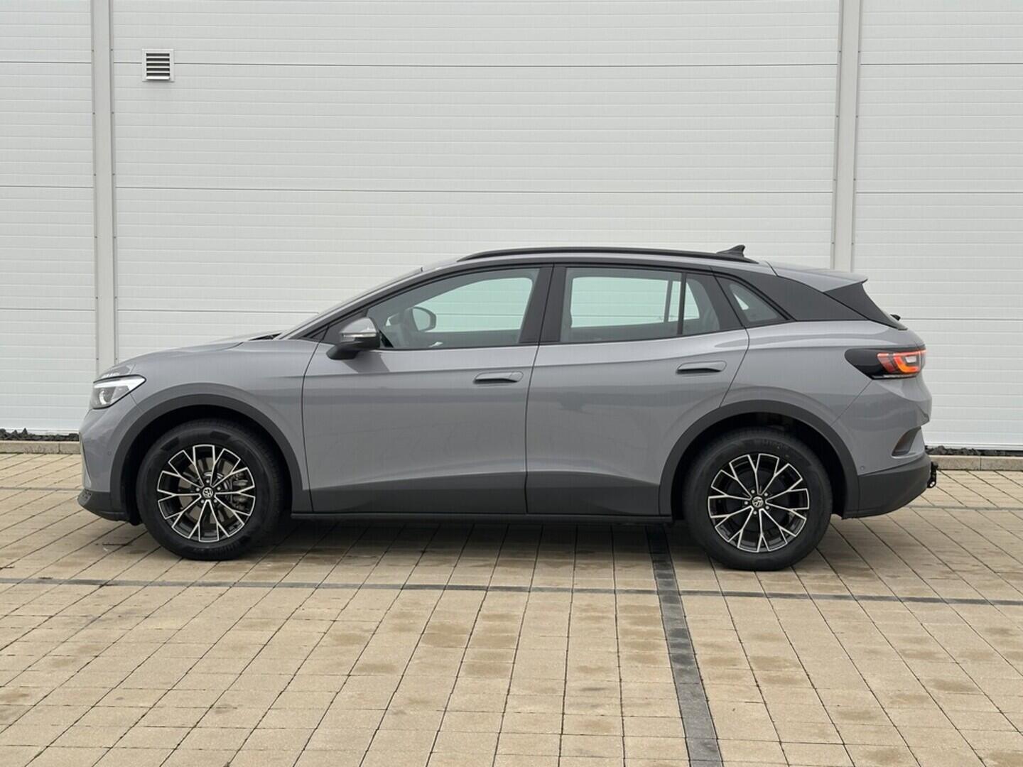 O619K01107_17.webp_ID.4 Pure D.4  125 kW automat, DPH