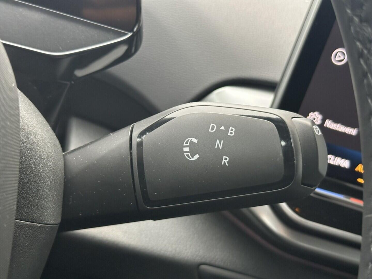 O619K01107_22.webp_ID.4 Pure D.4  125 kW automat, DPH