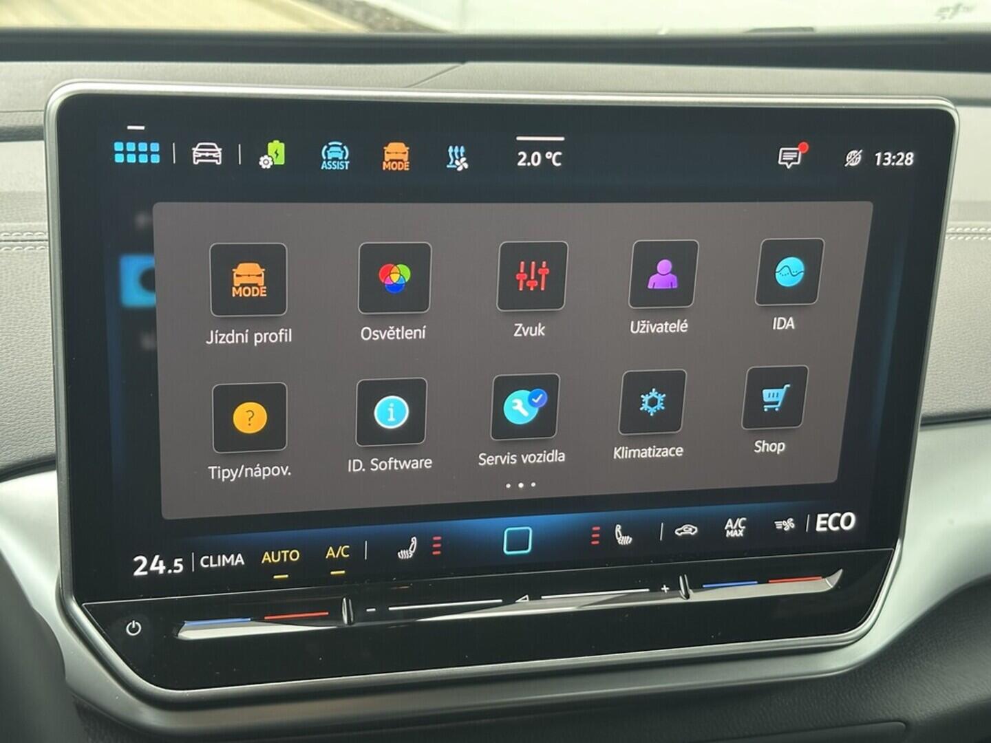 O619K01107_29.webp_ID.4 Pure D.4  125 kW automat, DPH