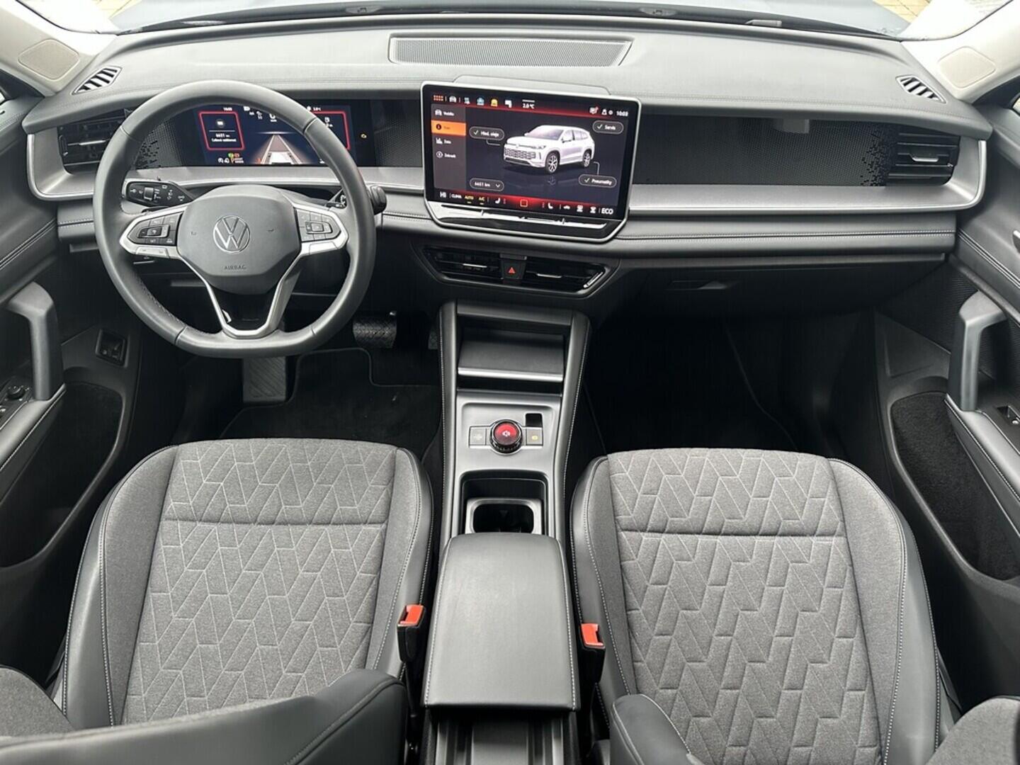 O619K01108_18.webp_TAYRON Life 1.5 TSI 110 kW automat, DPH