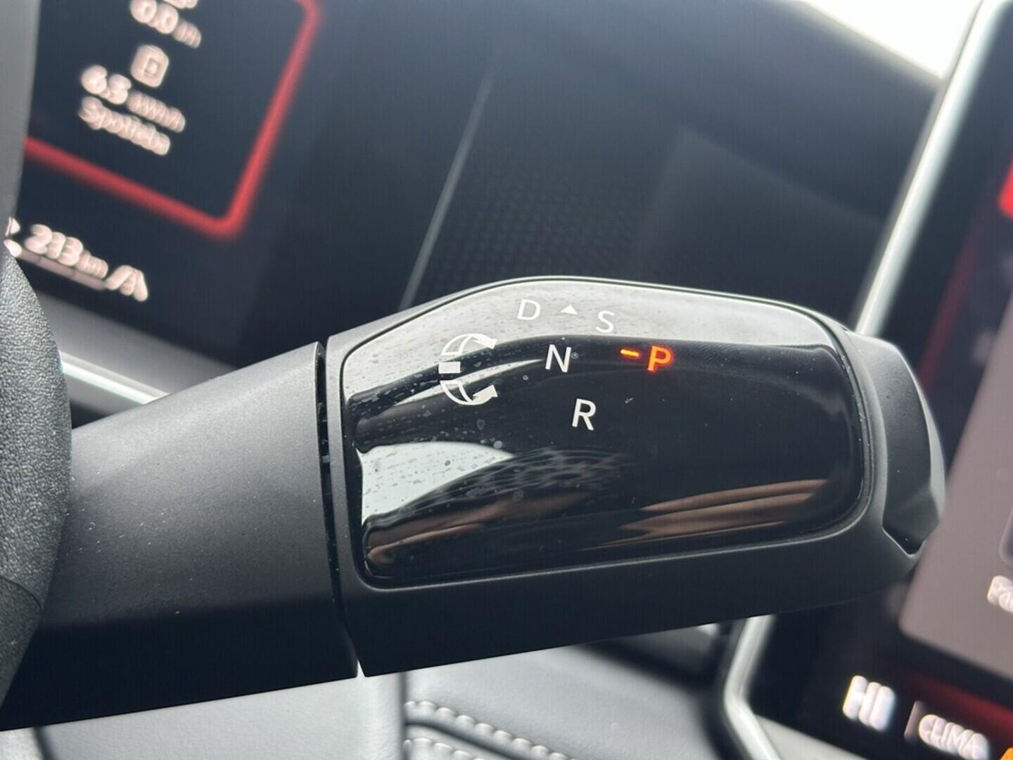 O619K01108_22.webp_TAYRON Life 1.5 TSI 110 kW automat, DPH