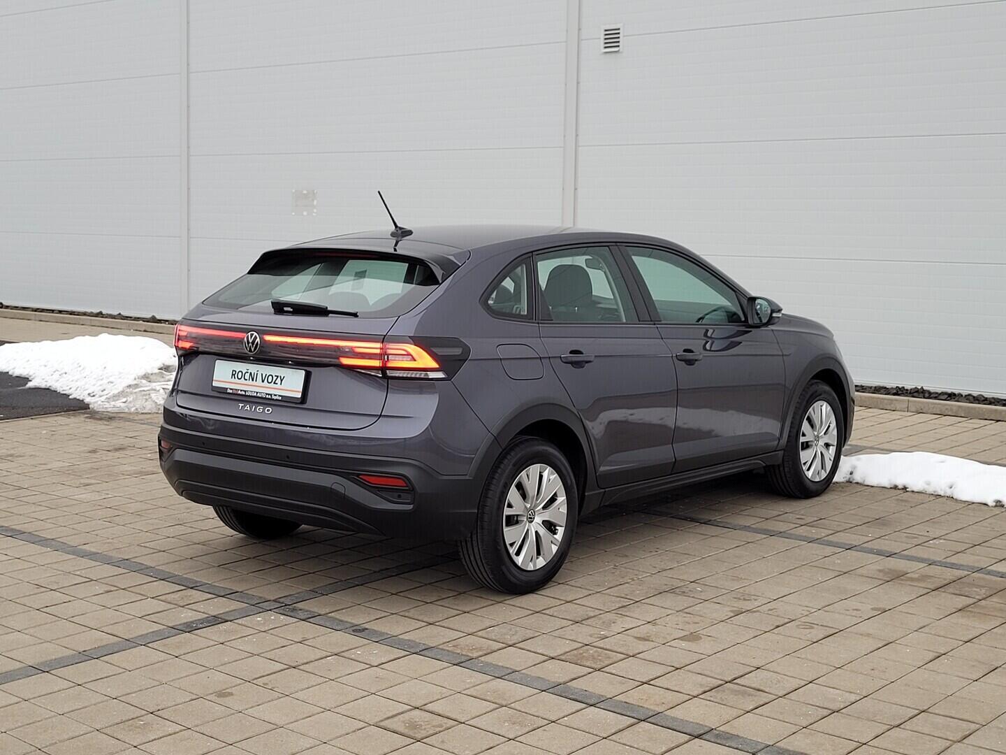 O619K01109_14.webp_TAIGO  1.0 TSI 70 kW manuál, DPH