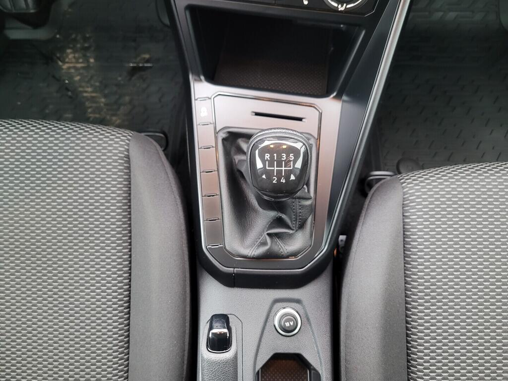 O619K01109_22.webp_TAIGO  1.0 TSI 70 kW manuál, DPH