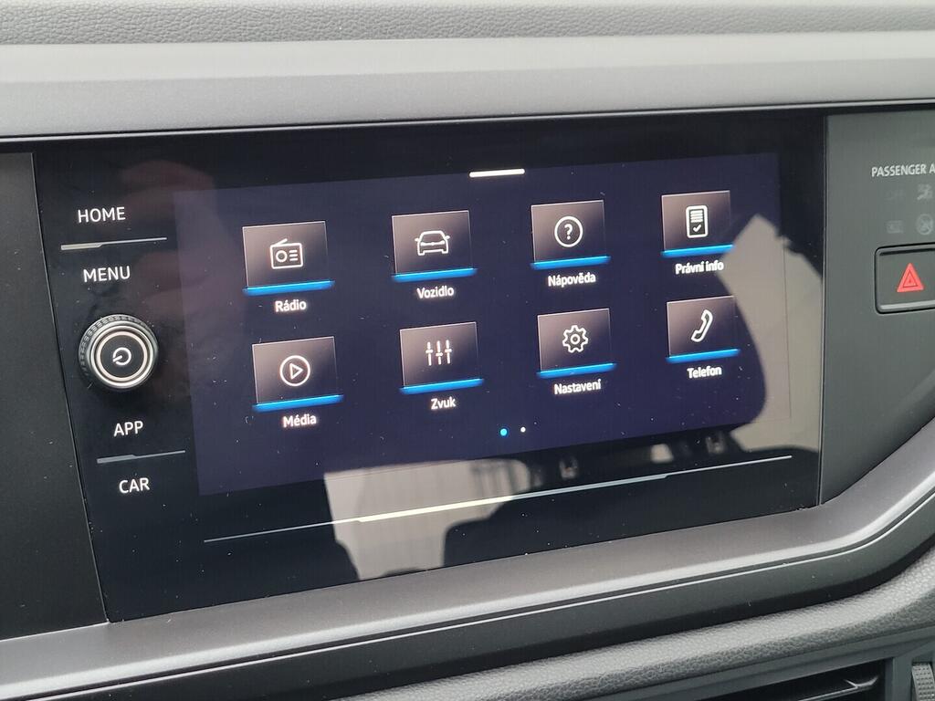 O619K01109_25.webp_TAIGO  1.0 TSI 70 kW manuál, DPH