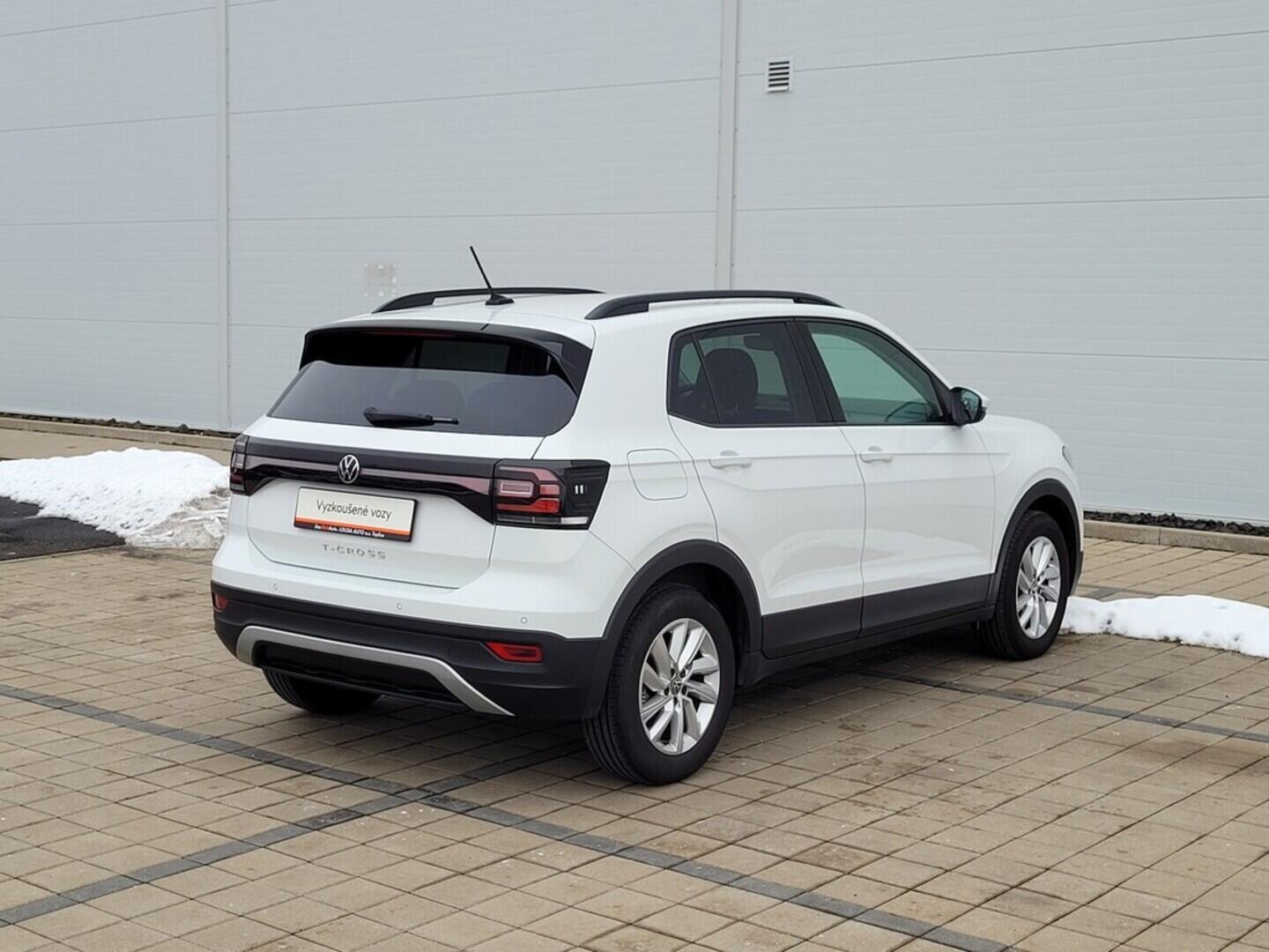 O619K01111_14.webp_T-CROSS Life 1.0 TSI 81 kW automat, DPH