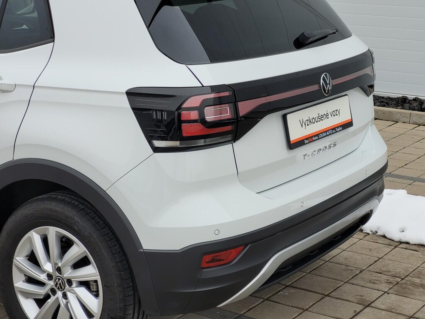 O619K01111_29.webp_T-CROSS Life 1.0 TSI 81 kW automat, DPH