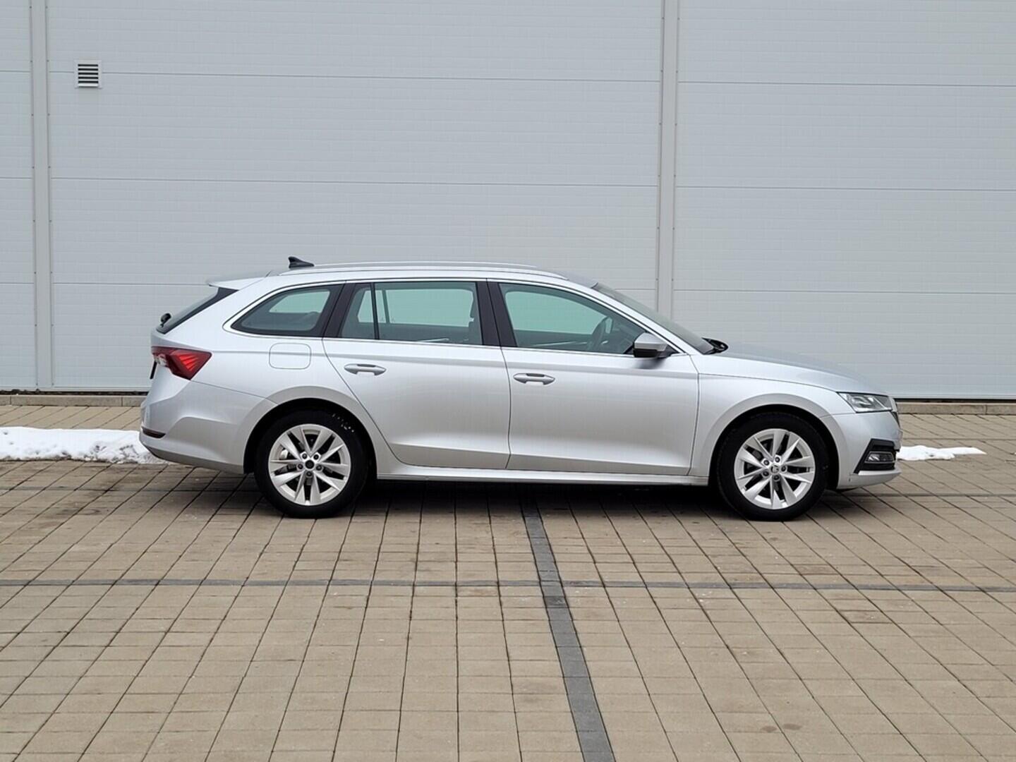 O619K01112_13.webp_OCTAVIA Style 1.5 TSI 110 kW manuál, DPH