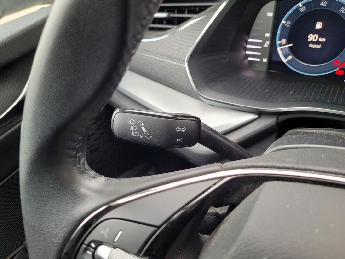 O619K01112_24.webp_OCTAVIA Style 1.5 TSI 110 kW manuál, DPH