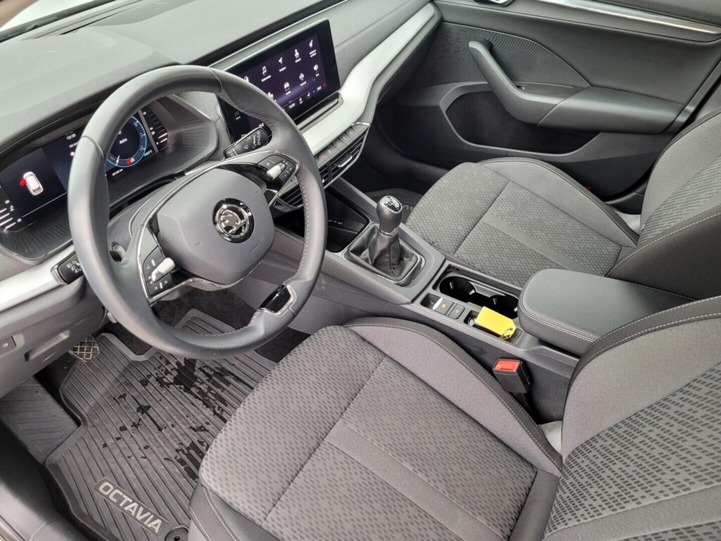 O619K01112_35.webp_OCTAVIA Style 1.5 TSI 110 kW manuál, DPH