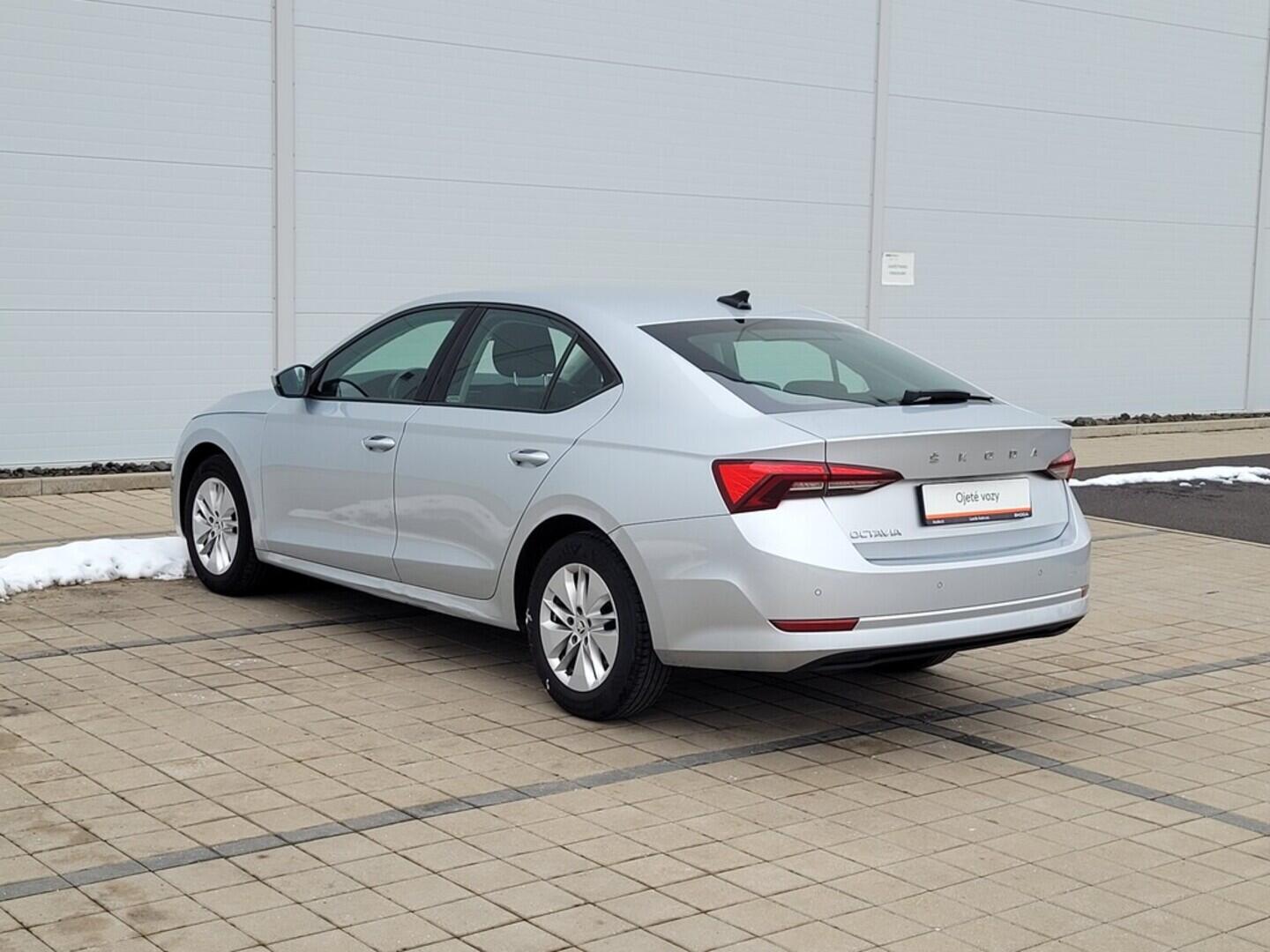 O619K01113_16.webp_OCTAVIA Ambition 2.0 TDI 85 kW manuál, DPH