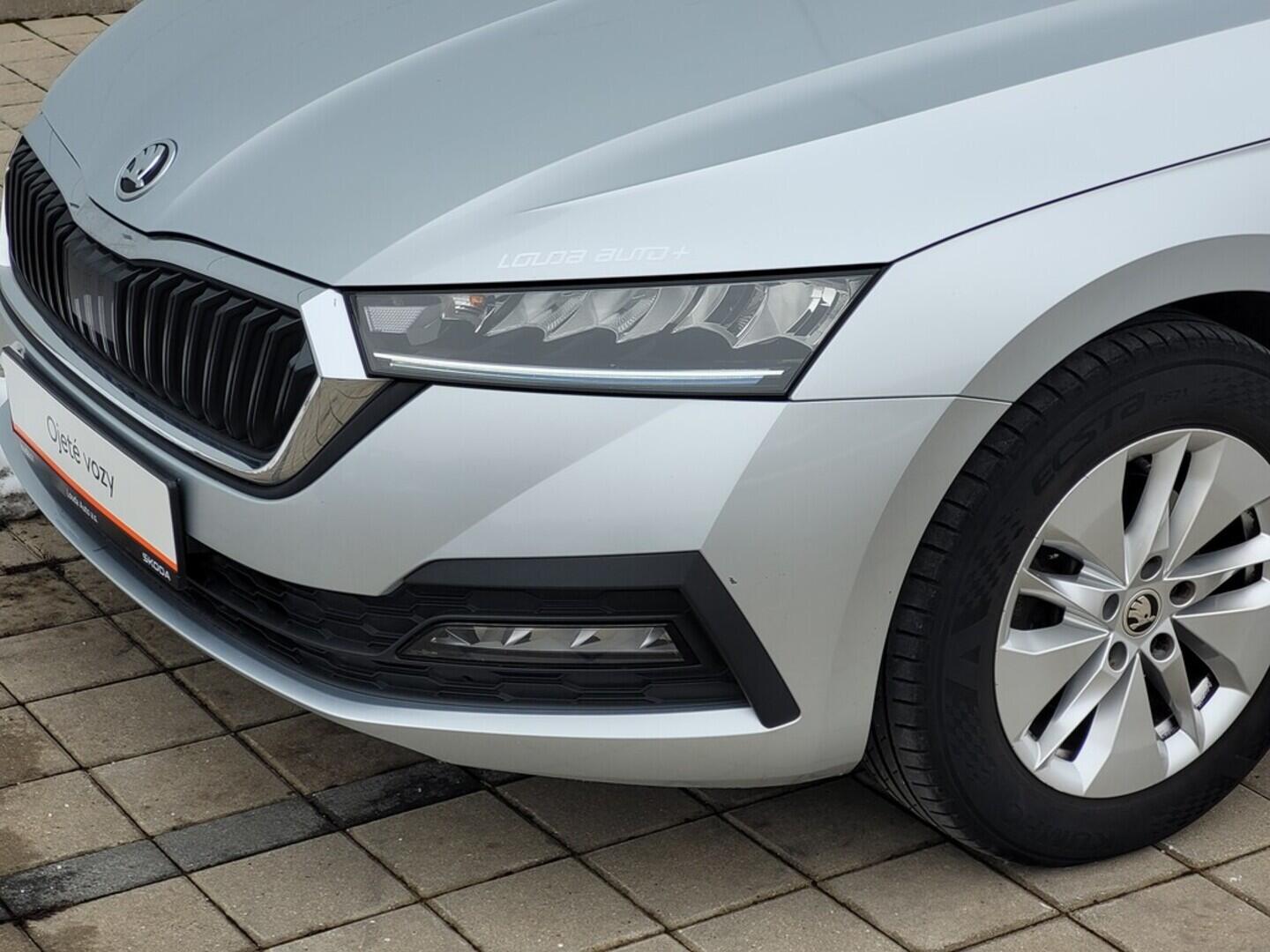 O619K01113_31.webp_OCTAVIA Ambition 2.0 TDI 85 kW manuál, DPH