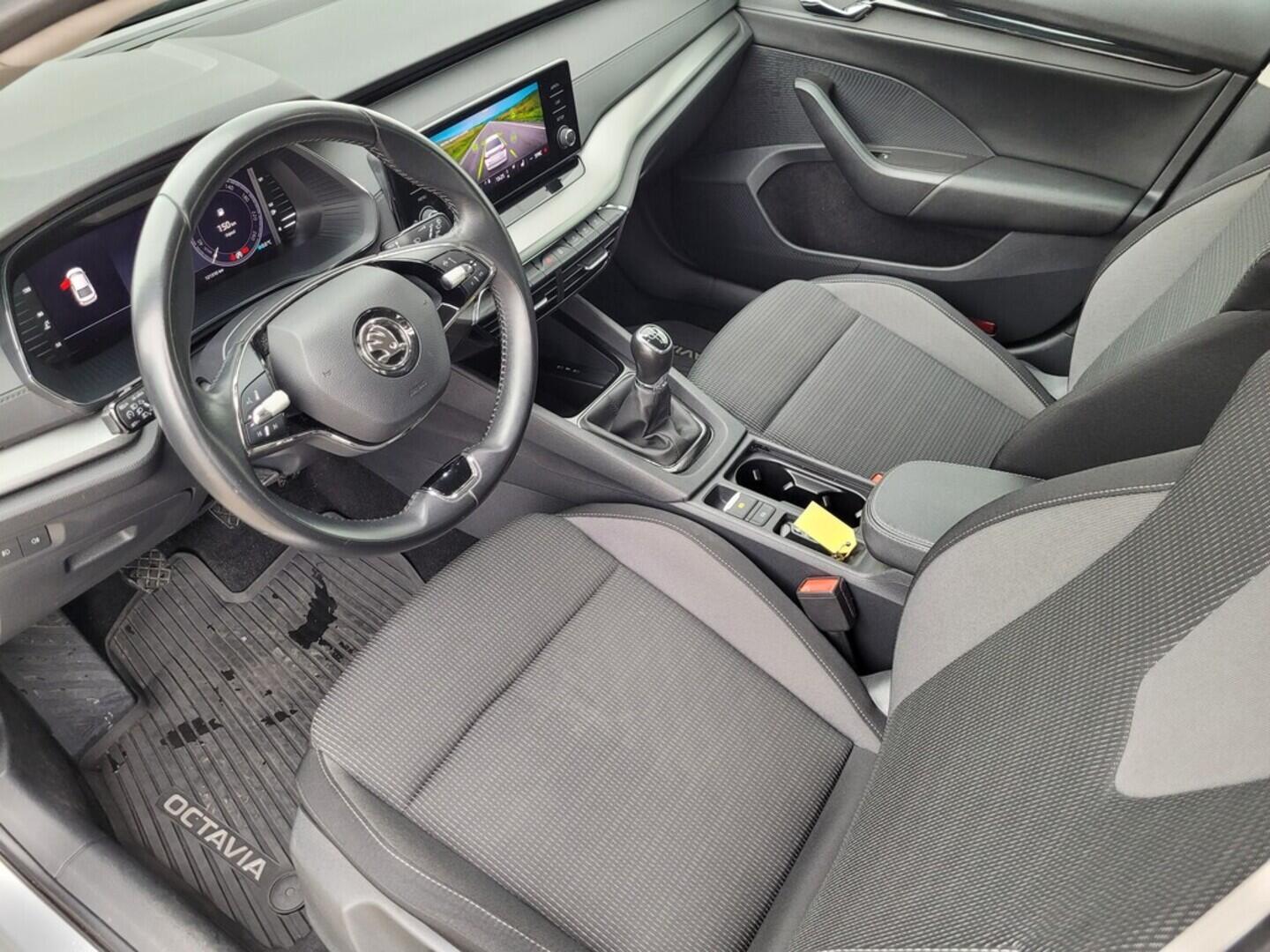 O619K01113_33.webp_OCTAVIA Ambition 2.0 TDI 85 kW manuál, DPH