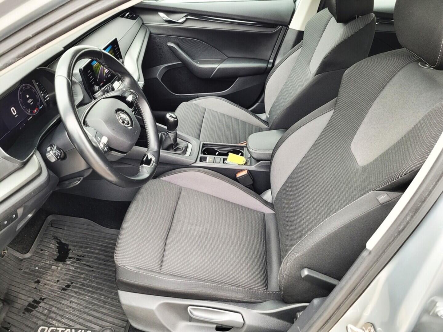 O619K01113_34.webp_OCTAVIA Ambition 2.0 TDI 85 kW manuál, DPH