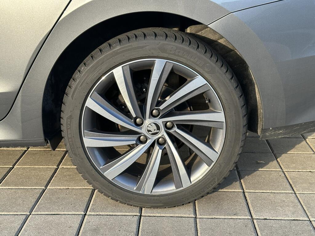 O619K01114_32.webp_OCTAVIA Style 2.0 TDI 85 kW manuál, DPH