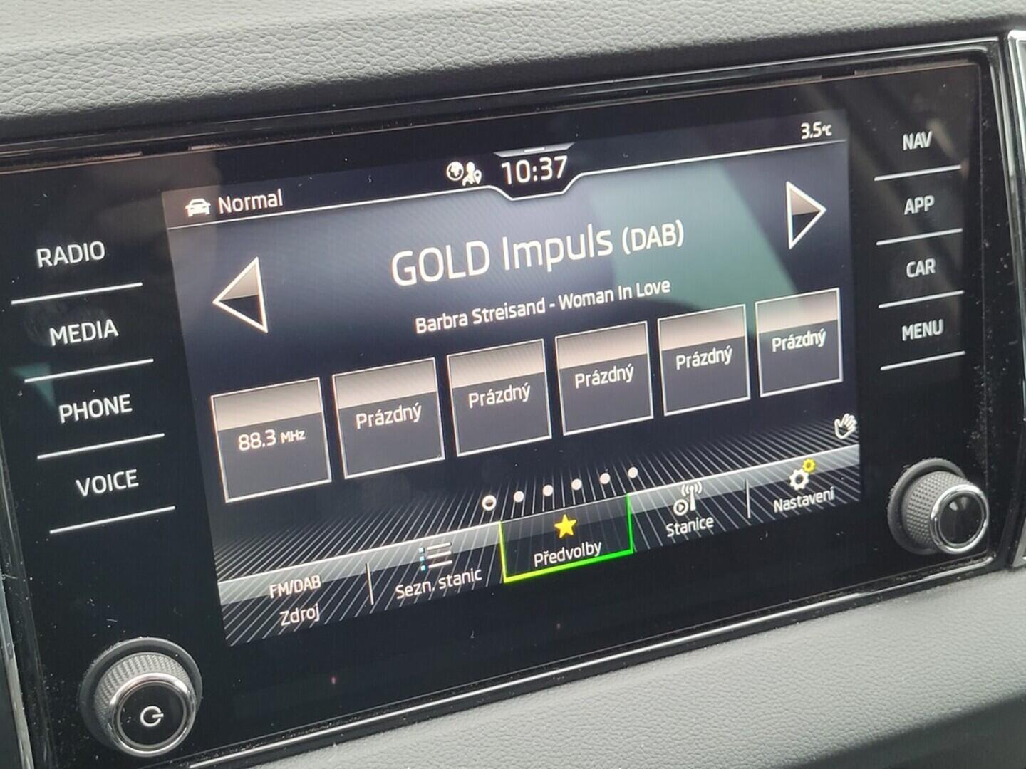 O619K01116_27.webp_KAROQ Style 1.5 TSI 110 kW automat, DPH