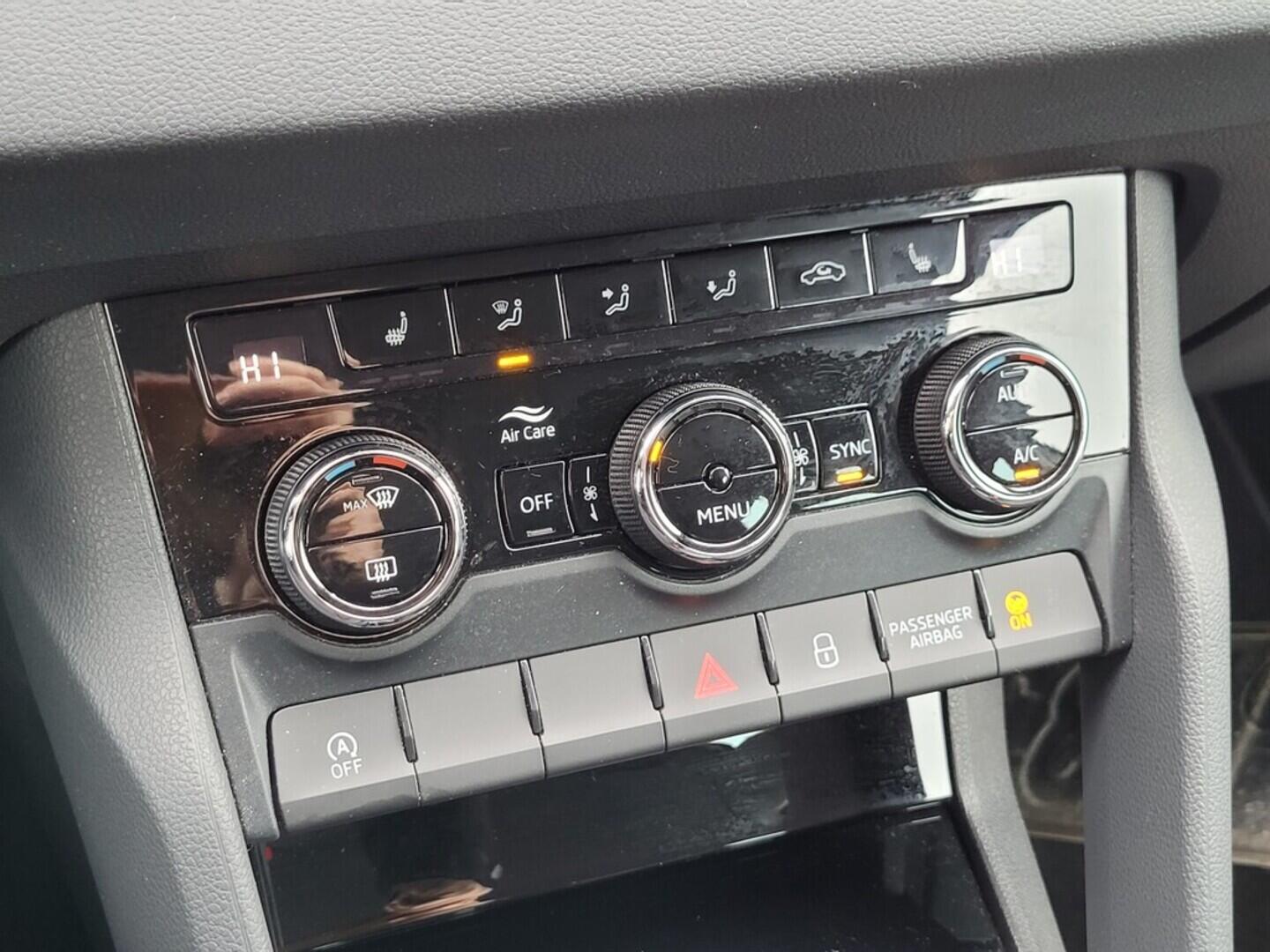 O619K01116_31.webp_KAROQ Style 1.5 TSI 110 kW automat, DPH