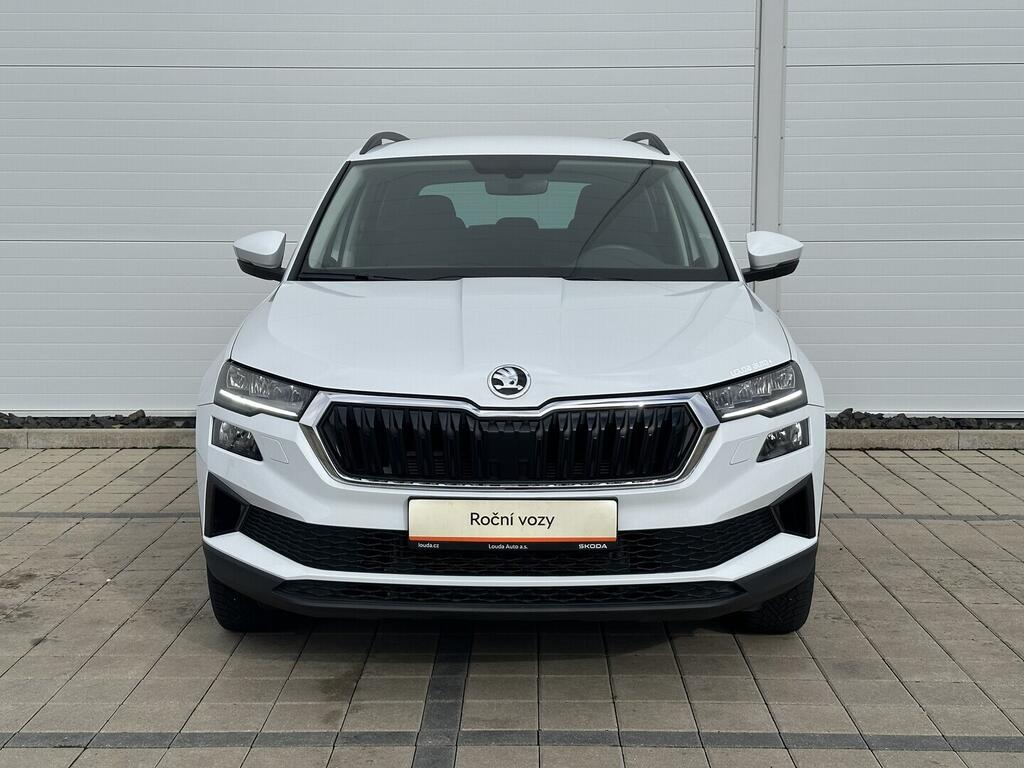 O619K01117_11.webp_KAROQ Ambition 1.5  110 kW manuál, DPH