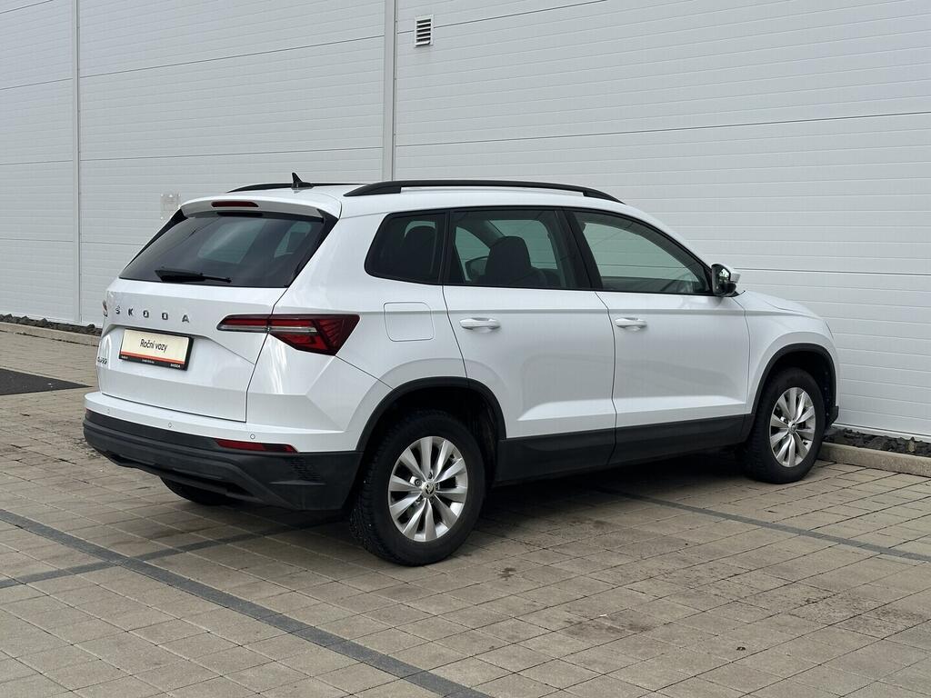 O619K01117_14.webp_KAROQ Ambition 1.5  110 kW manuál, DPH