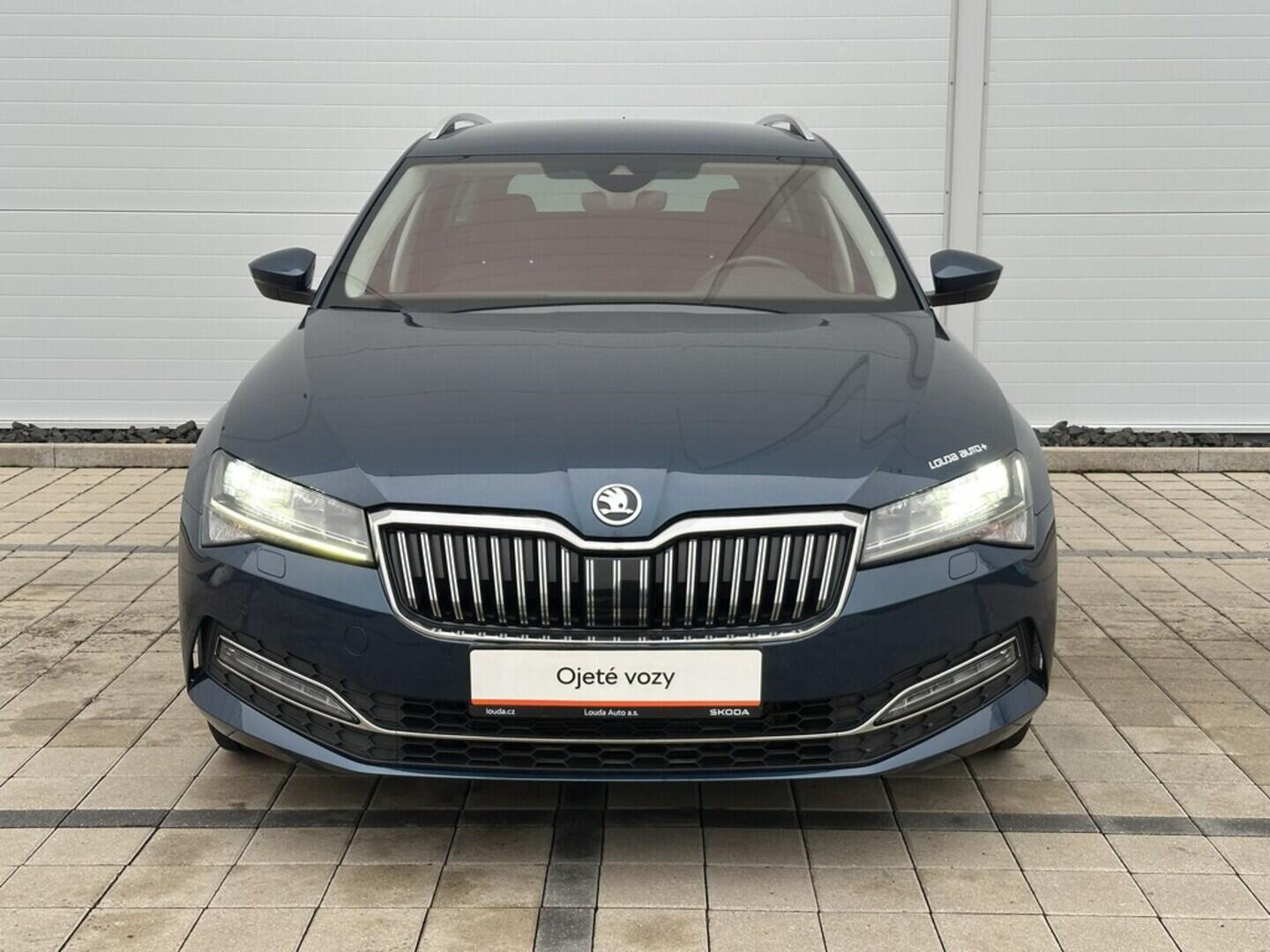 O619K01118_11.webp_SUPERB Style 2.0 TDI 110 kW automat, DPH