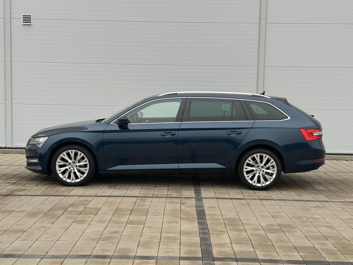 O619K01118_17.webp_SUPERB Style 2.0 TDI 110 kW automat, DPH