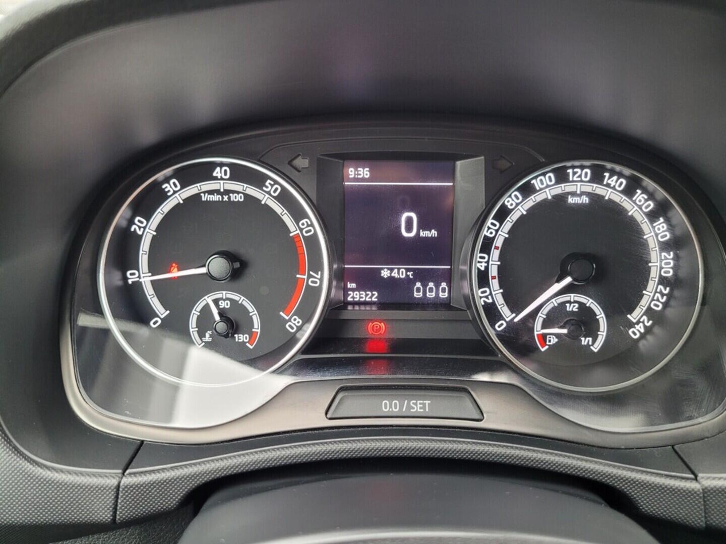 O619K01120_17.webp_FABIA  1.0 TSI 70 kW , DPH