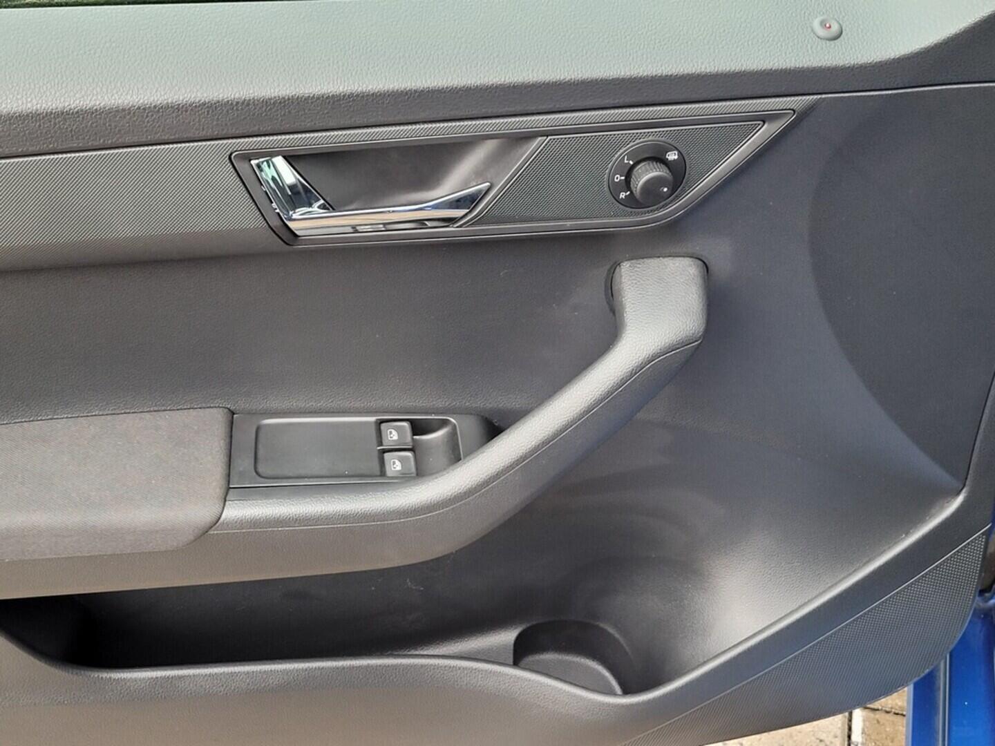 O619K01120_32.webp_FABIA  1.0 TSI 70 kW , DPH