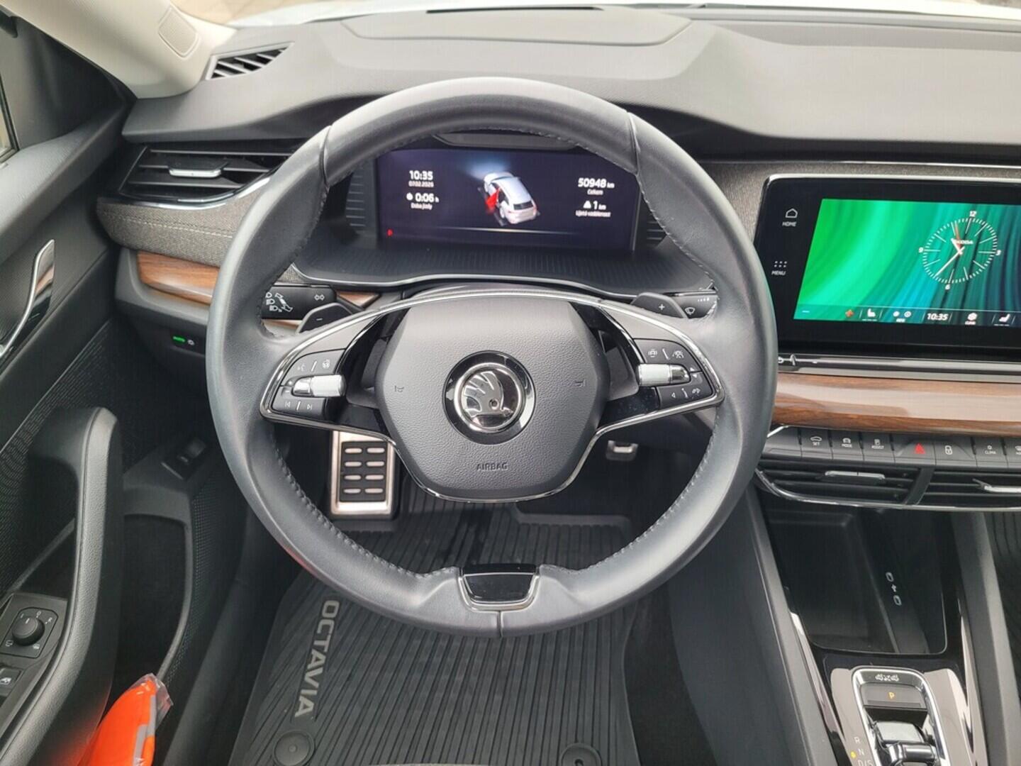 O619K01121_20.webp_OCTAVIA Scout 2.0 TDI 110 kW automat, DPH